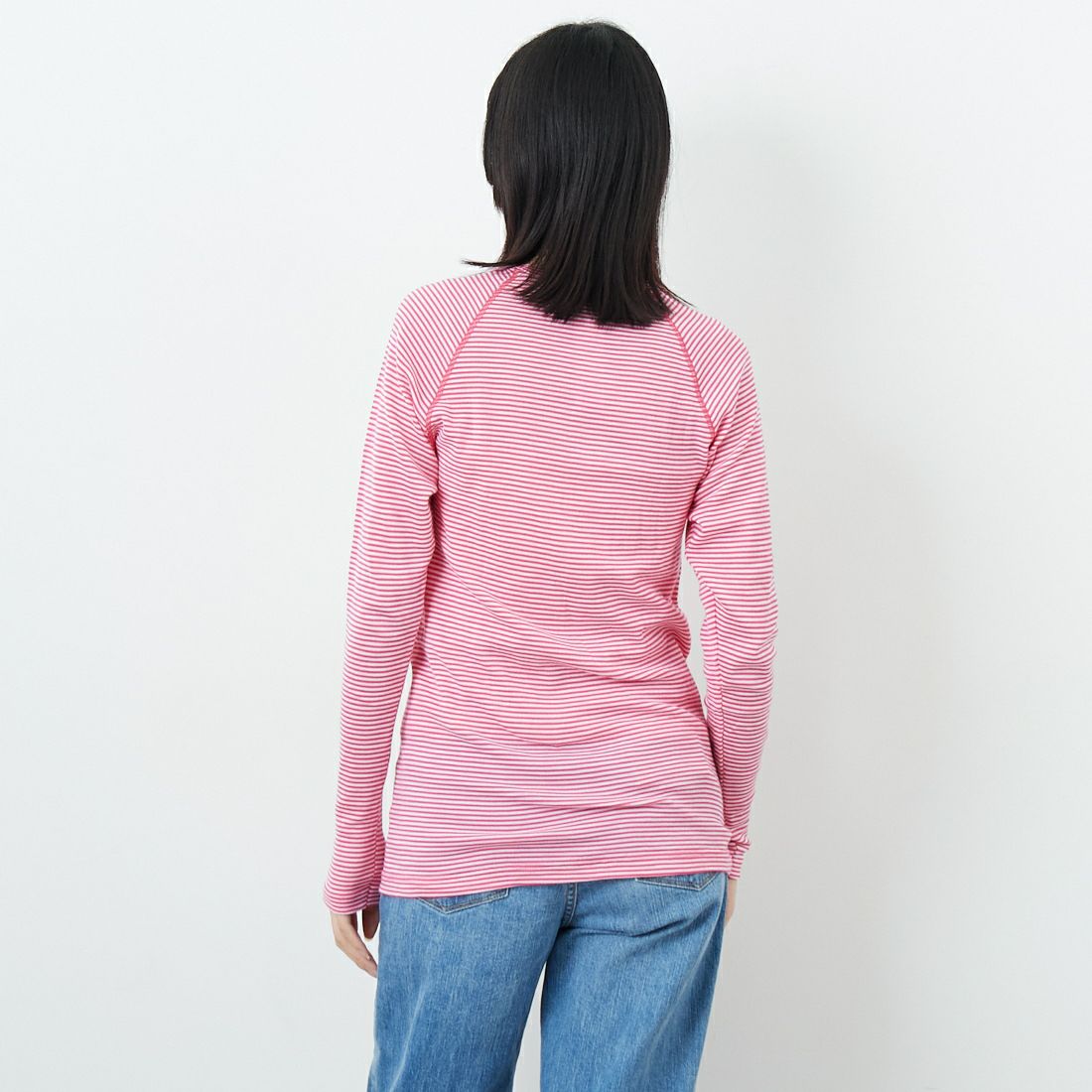 WILDERNESS WEAR [ウィルダネスウェア] ポリプロピレン ロングスリーブボーダーTシャツ [POLYPRO190-LS-CR-ST] PINK/WHITE &&モデル身長：162cm 着用サイズ：S&&