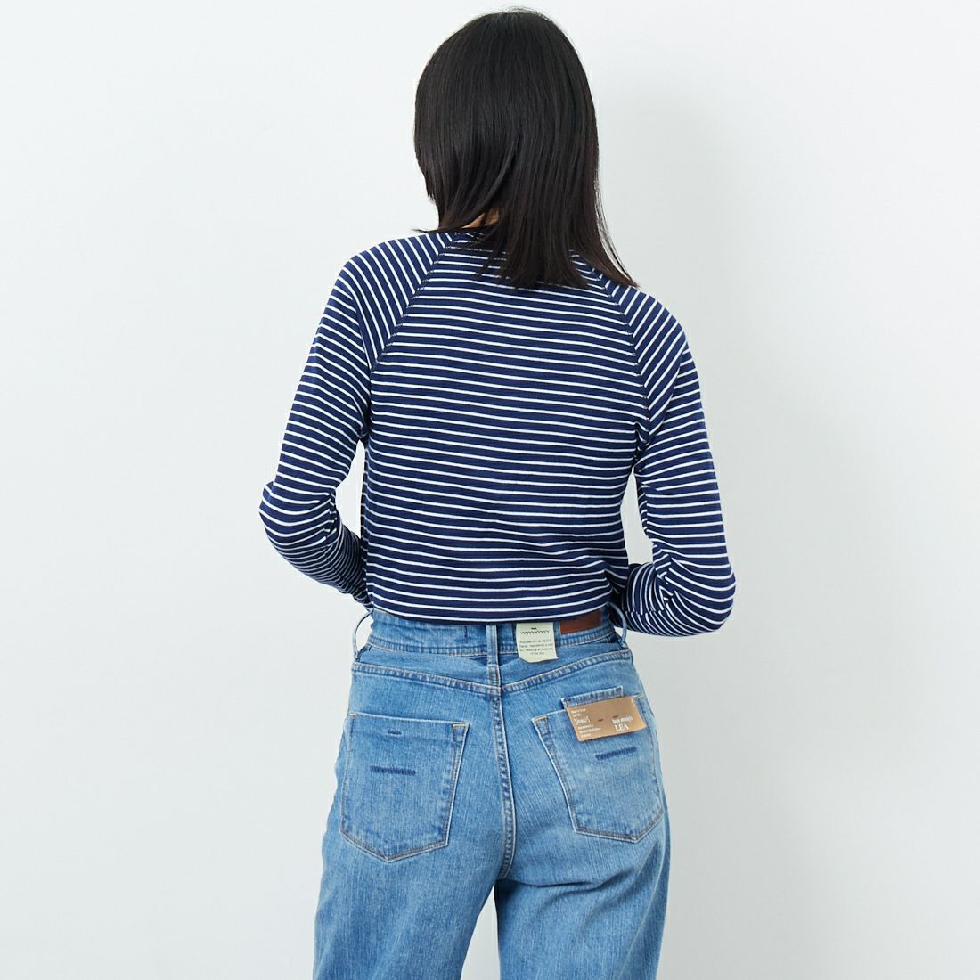 WILDERNESS WEAR [ウィルダネスウェア] ポリプロピレン ロングスリーブボーダーTシャツ [POLYPRO190-LS-CR-ST] NAVY/WHITE &&モデル身長：162cm 着用サイズ：S&&