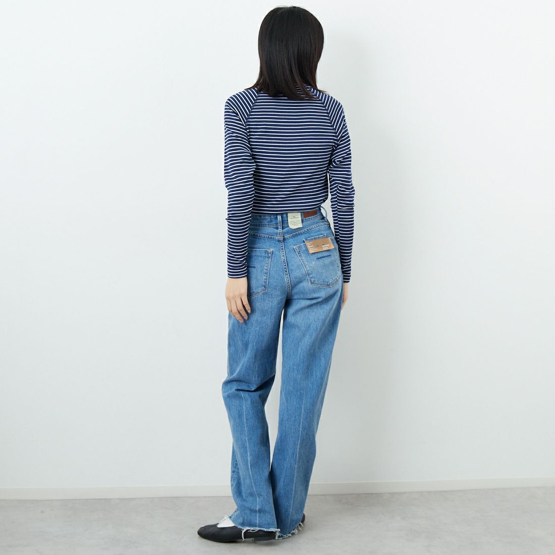 WILDERNESS WEAR [ウィルダネスウェア] ポリプロピレン ロングスリーブボーダーTシャツ [POLYPRO190-LS-CR-ST] NAVY/WHITE &&モデル身長：162cm 着用サイズ：S&&