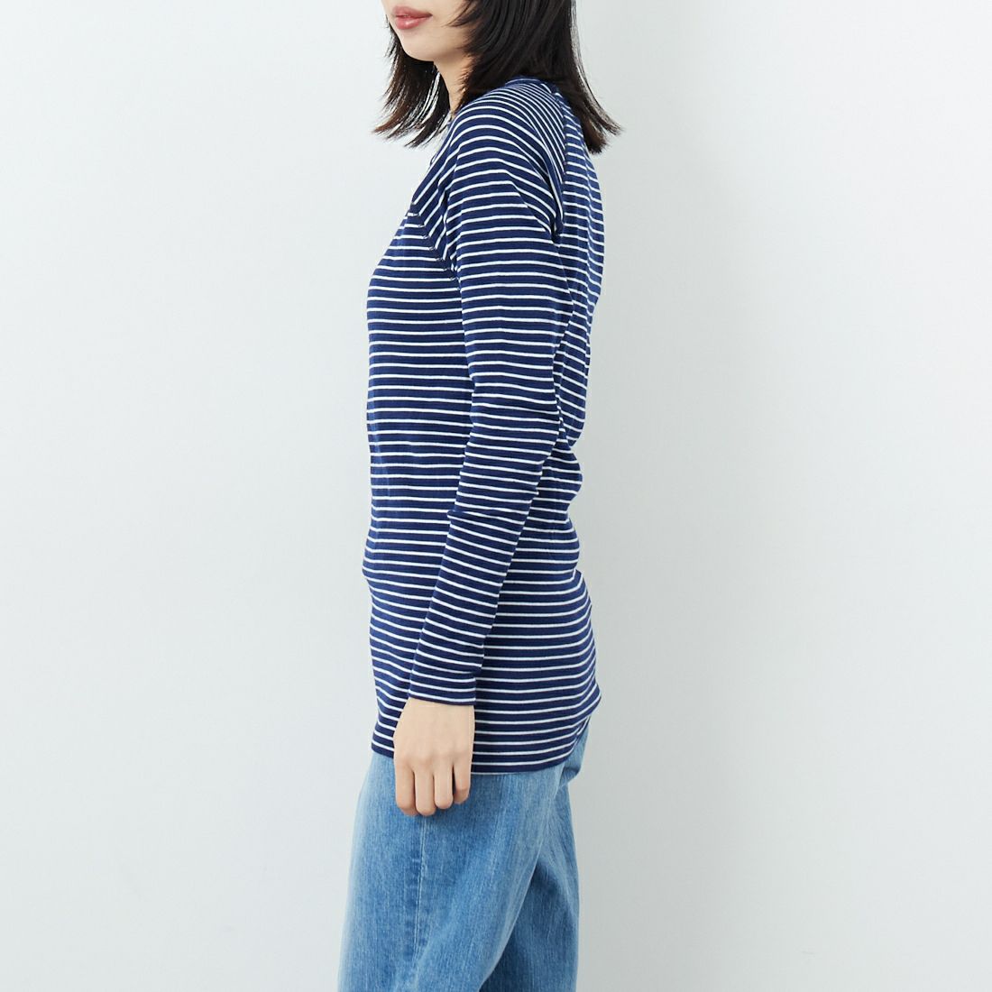 WILDERNESS WEAR [ウィルダネスウェア] ポリプロピレン ロングスリーブボーダーTシャツ [POLYPRO190-LS-CR-ST] NAVY/WHITE &&モデル身長：162cm 着用サイズ：S&&