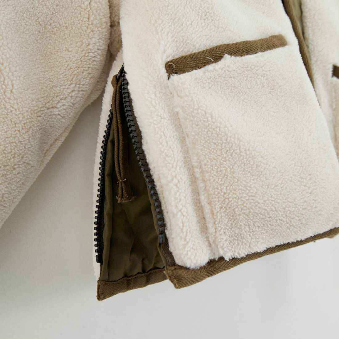 TAION [タイオン] キッズ ミリタリー クルーネックダウンジャケット [TAION-KR104BML-1] D.OLIVE/CR