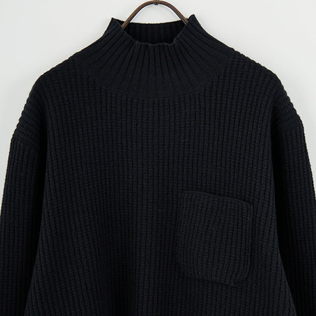 STILL BY HAND [スティルバイハンド] ハイネックプルオーバー [KN04254] BLACK