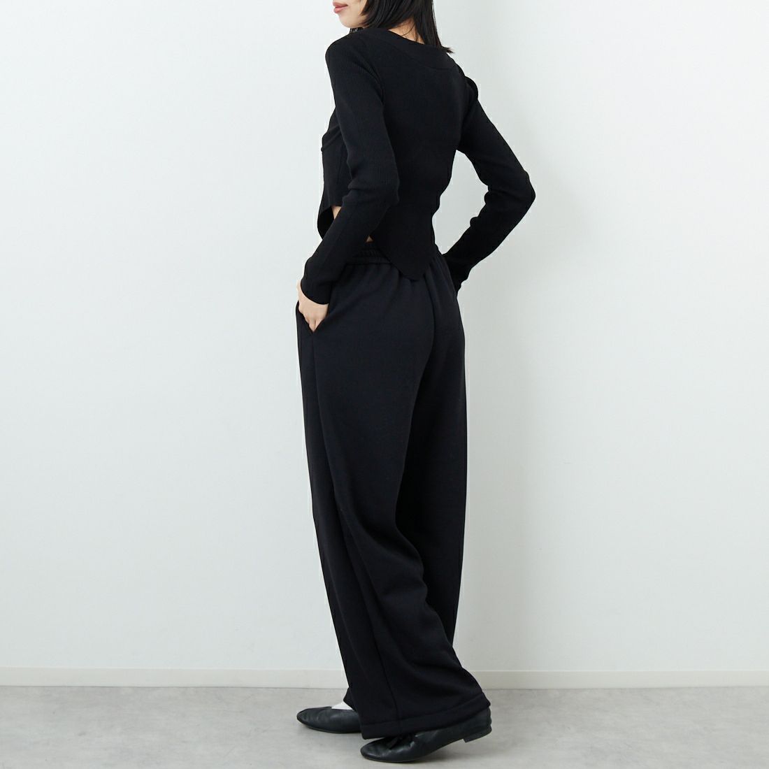 null. [ヌル] ビスチェリブニットトップス [153WNT255023] BLK &&モデル身長：162cm 着用サイズ：24&&