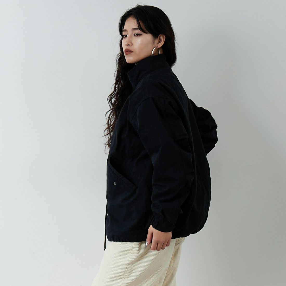 Jeans Factory Clothes [ジーンズファクトリークローズ] 3IN1 M65ショートジャケット [653210] BLACK &&モデル身長：162cm 着用サイズ：S&&