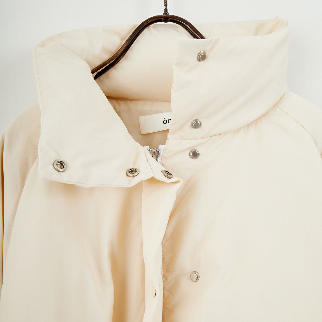 anuke [アンヌーク] スタンドカラーダウンコート [62520004] IVR