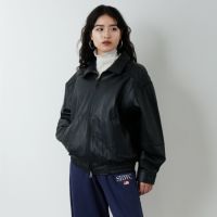 BLACK&&モデル身長：162cm 着用サイズ：S&&