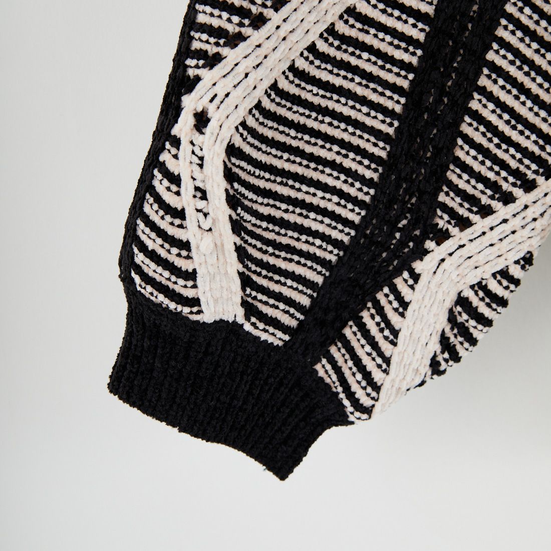 Jf Ready Made [ジェイエフレディメイド] モールヤーン ウェーブジャガードプルオーバー [923-14124] ﾌﾞﾗｯｸ/ﾍﾞｰｼ