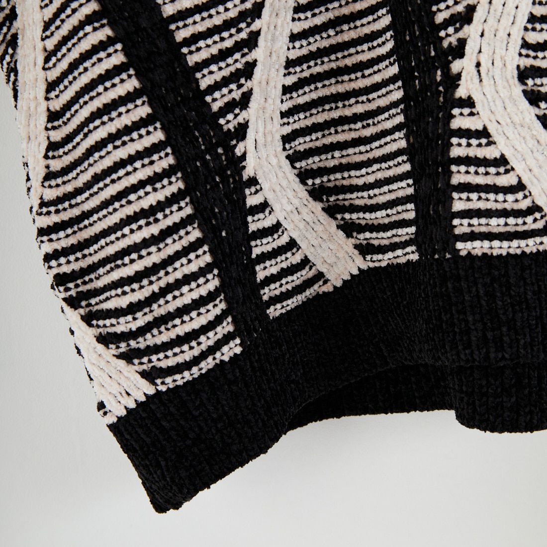 Jf Ready Made [ジェイエフレディメイド] モールヤーン ウェーブジャガードプルオーバー [923-14124] ﾌﾞﾗｯｸ/ﾍﾞｰｼ