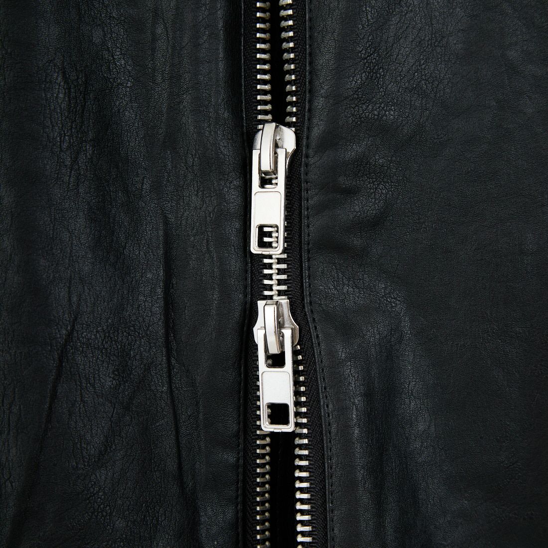 33Degrees [サーティスリーディグリーズ] フェイクレザー シングルライダースジャケット [560003IN] BLACK