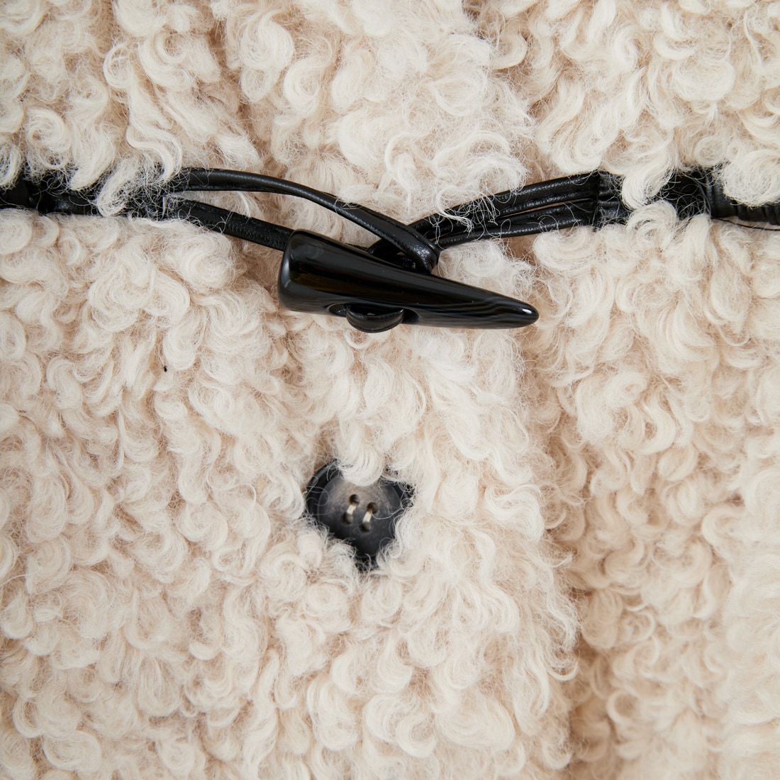 WILLFULLY [ウィルフリー] プードルファー コードトグルショートジャケット [2522-OU-17] SHELL