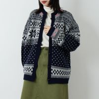 85 NAVY&&モデル身長：162cm 着用サイズ：F0&&