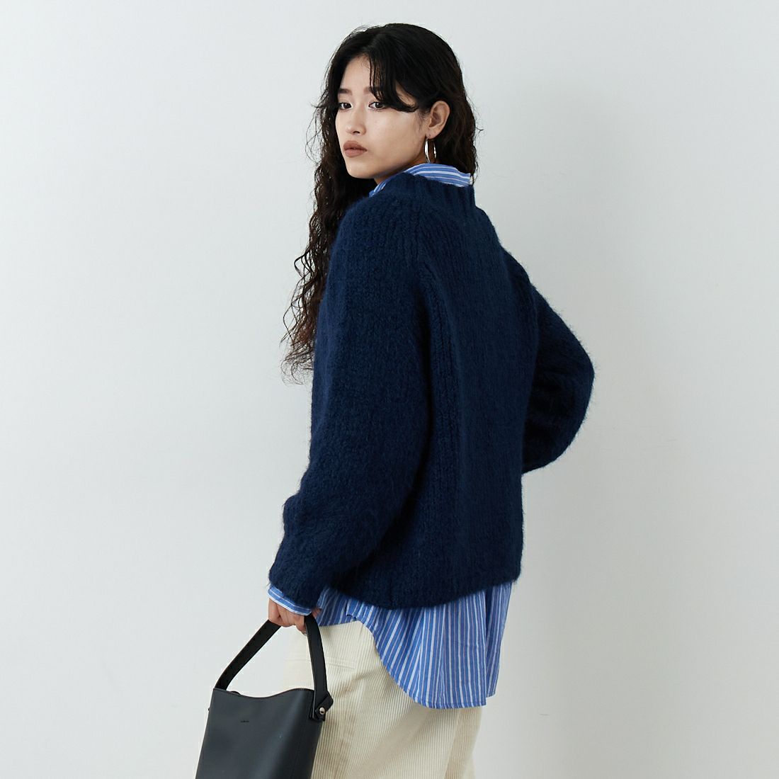 Jf Ready Made [ジェイエフレディメイド] 圧縮起毛ワイドネックプルオーバー [3225466] ﾈｲﾋﾞｰ &&モデル身長：162cm 着用サイズ：F&&