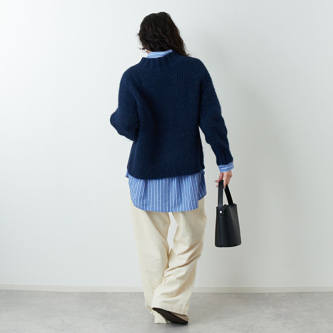 Jf Ready Made [ジェイエフレディメイド] 圧縮起毛ワイドネックプルオーバー [3225466] ﾈｲﾋﾞｰ &&モデル身長：162cm 着用サイズ：F&&