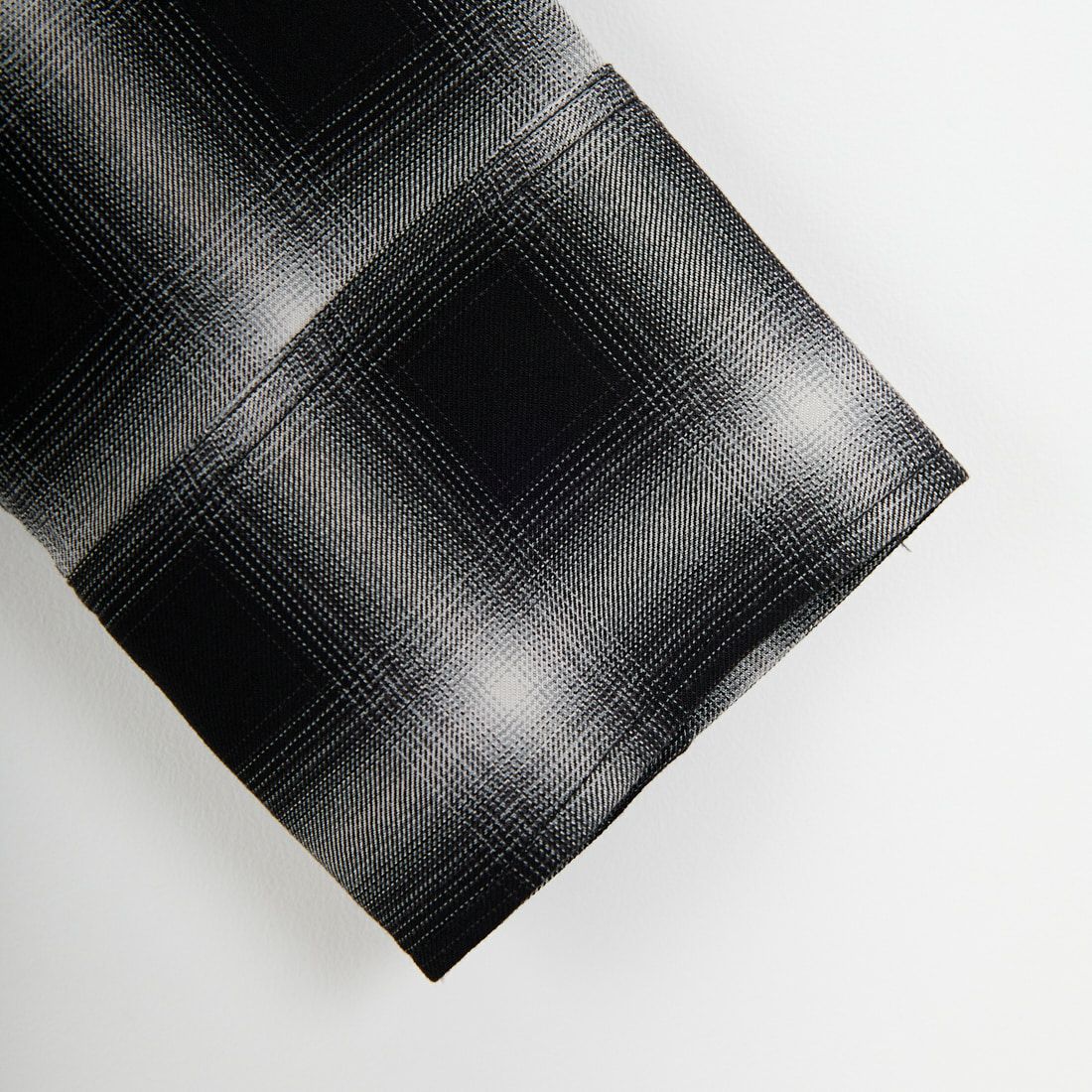 emmi [エミ] チェックオーバーシャツ [13WFB254049] BLK