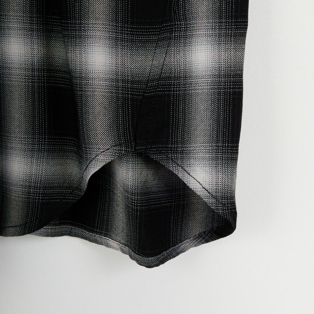 emmi [エミ] チェックオーバーシャツ [13WFB254049] BLK