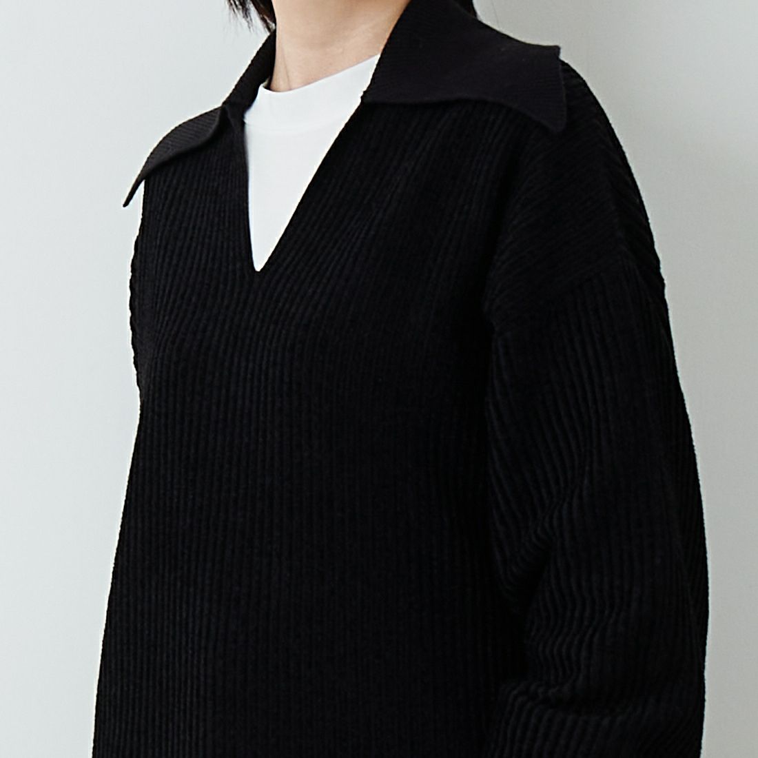 RIM.ARK [リムアーク] ベーシックカラーリブプルオーバー [460JSL70-2271] BLK &&モデル身長：162cm 着用サイズ：F&&