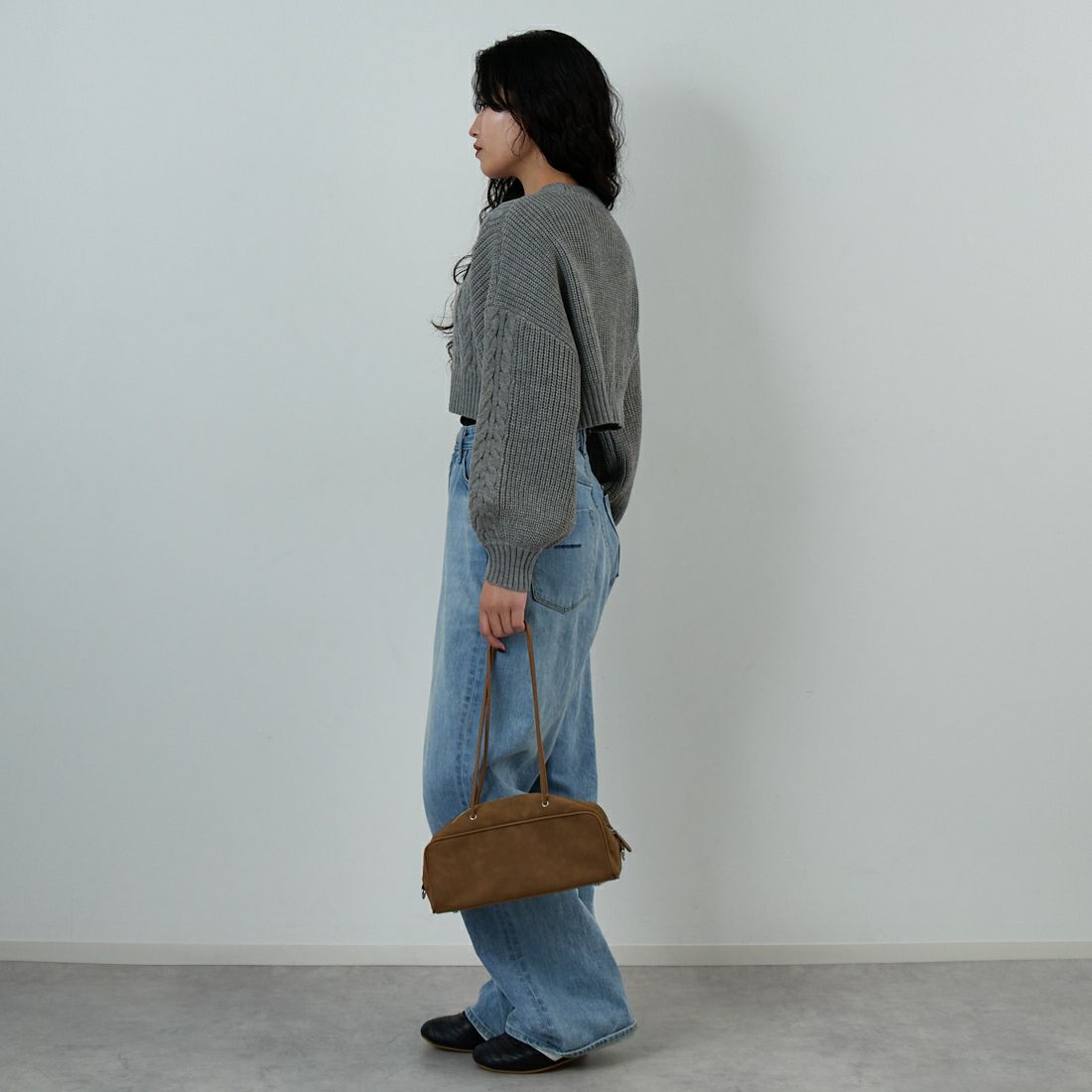 Jf Ready Made [ジェイエフレディメイド] ケーブル編みショート丈クルーネックニット [124803]GRAY &&モデル身長：162cm 着用サイズ：F&&