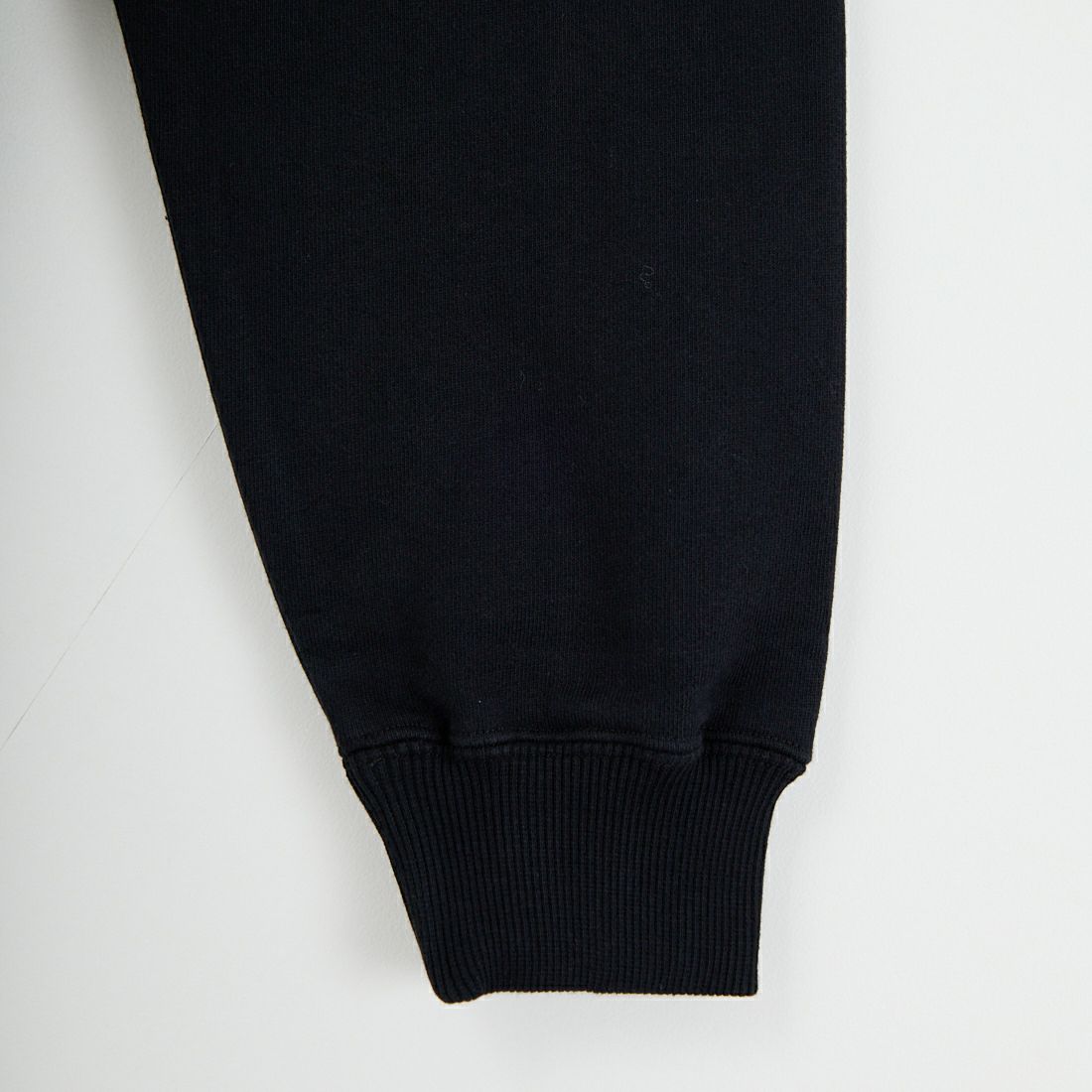 XLARGE [エクストララージ] シェニールロゴ クルーネックスウェット [101254012018] BLACK