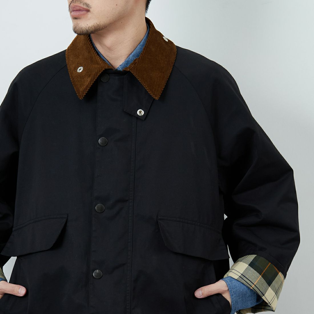 Barbour [バブアー] 別注 BORROWDALE ボロウデイルジャケット [261MCAS237-JF] BLACK &&モデル身長：168cm 着用サイズ：38&&