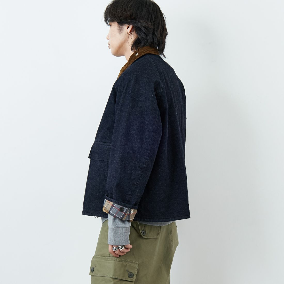 Barbour [バブアー] 別注 BORROWDALE ボロウデイルジャケット [261MCAS237-JF] DENIM &&モデル身長：179cm 着用サイズ：40&&