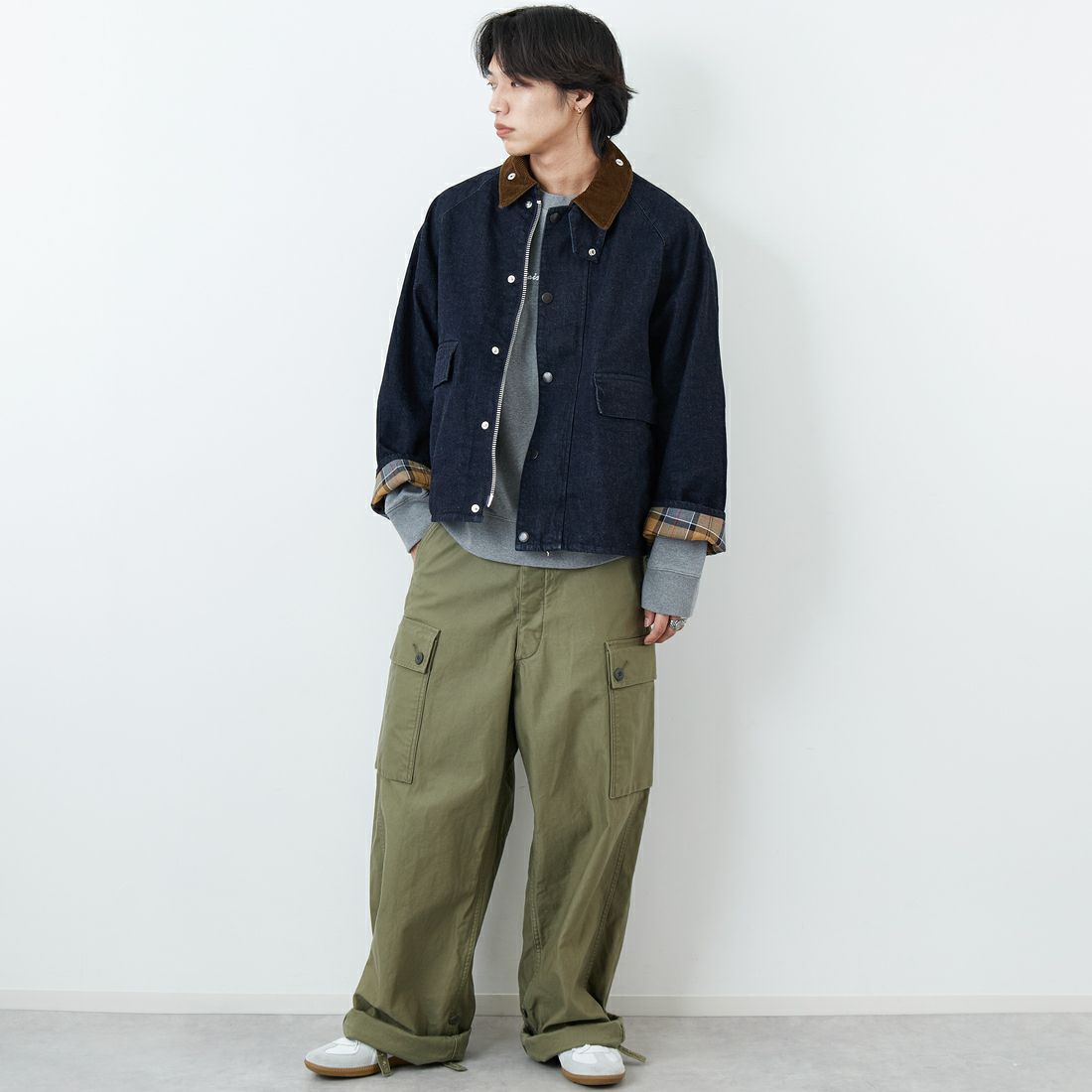 Barbour [バブアー] 別注 BORROWDALE ボロウデイルジャケット [261MCAS237-JF] DENIM &&モデル身長：179cm 着用サイズ：40&&