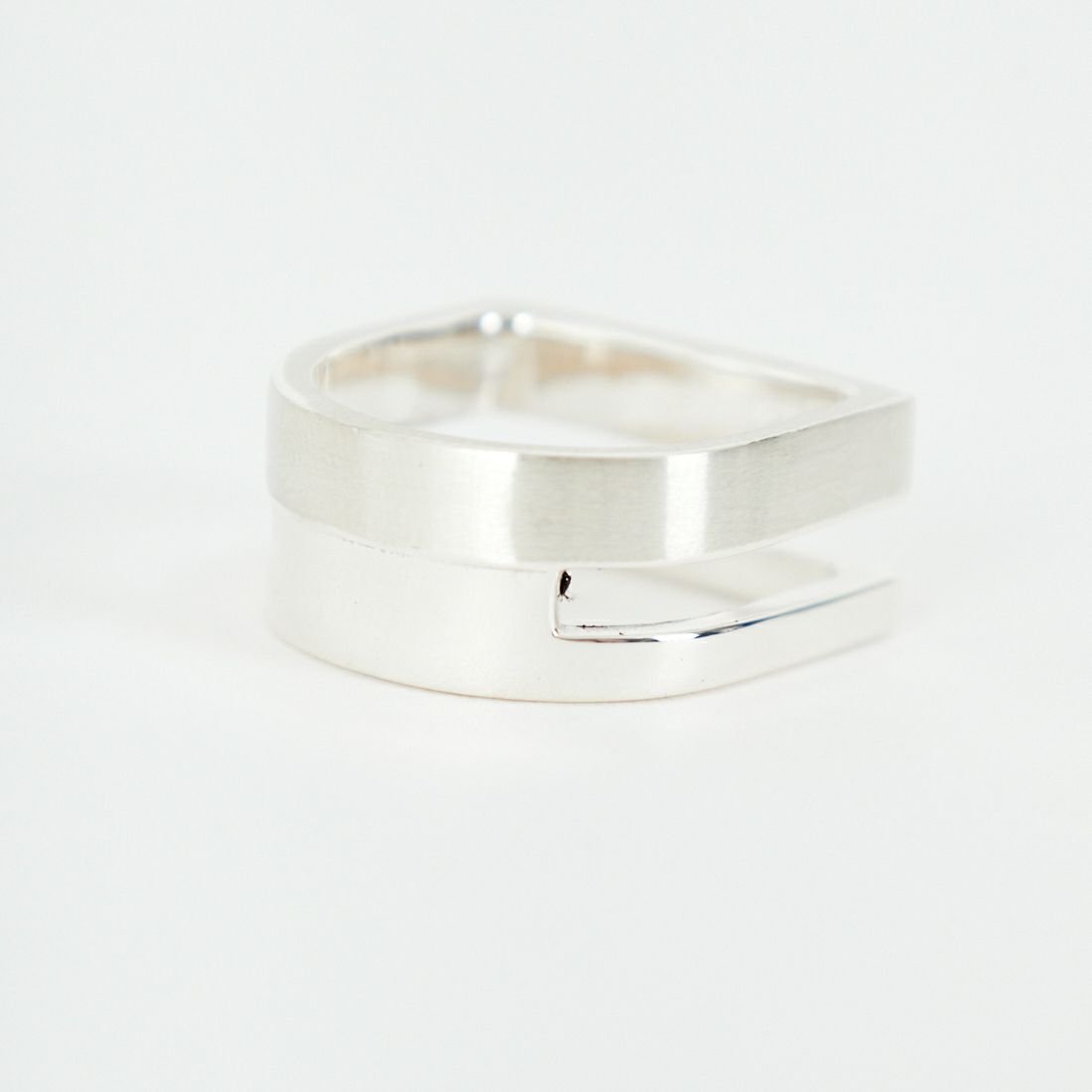 XOLO JEWELRY [ショロジュエリー] ディファレントワイズリング ウィズヘアライン [XOR123] SILVER