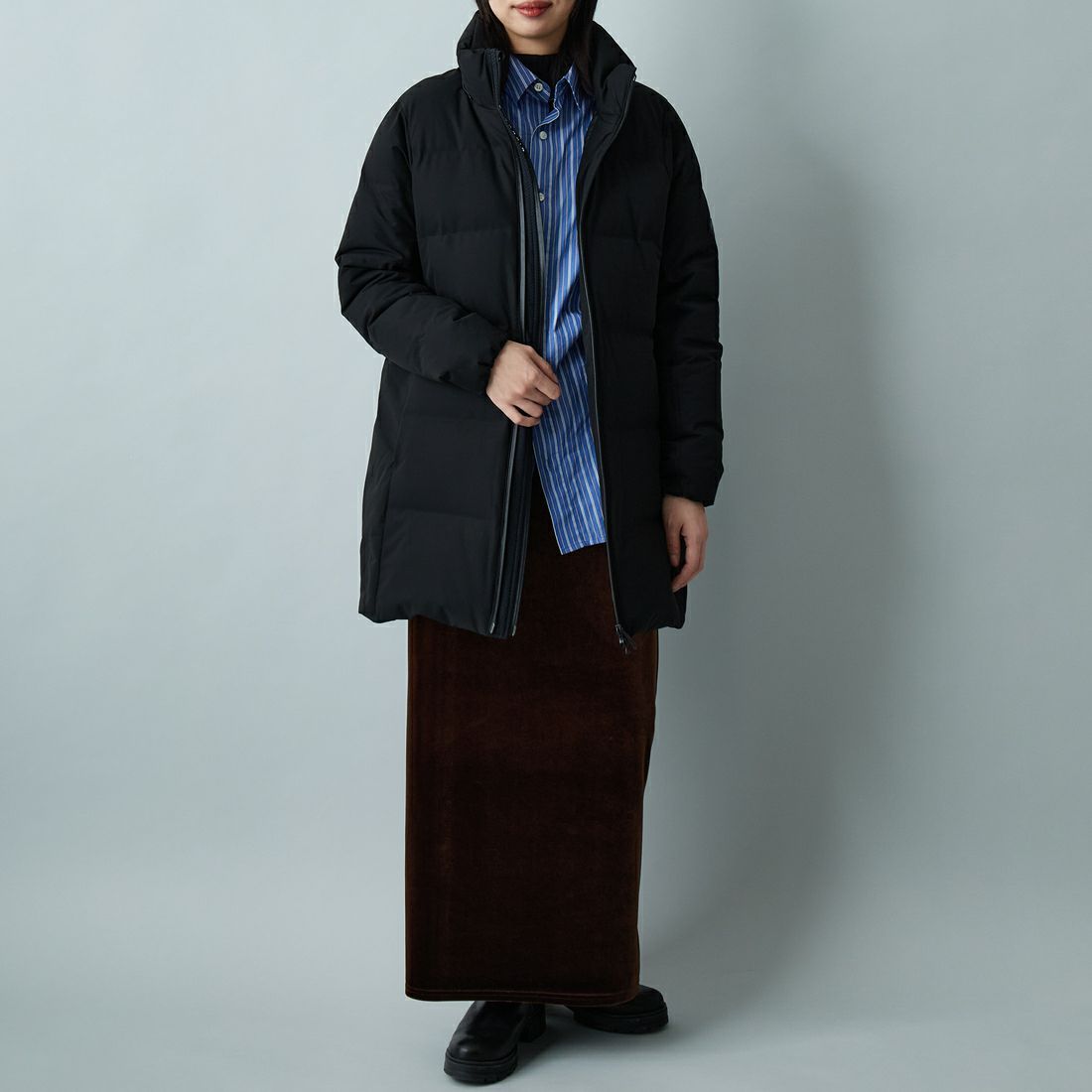 DESCENTE ALLTERRAIN [デサントオルテライン] 水沢ダウン アンカーハーフコート [DU5FDJM3L] BK00 &&モデル身長：162cm 着用サイズ：L&&