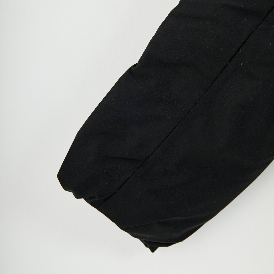 DESCENTE ALLTERRAIN [デサントオルテライン] 水沢ダウン アンカーハーフコート [DU5FDJM3L] BK00