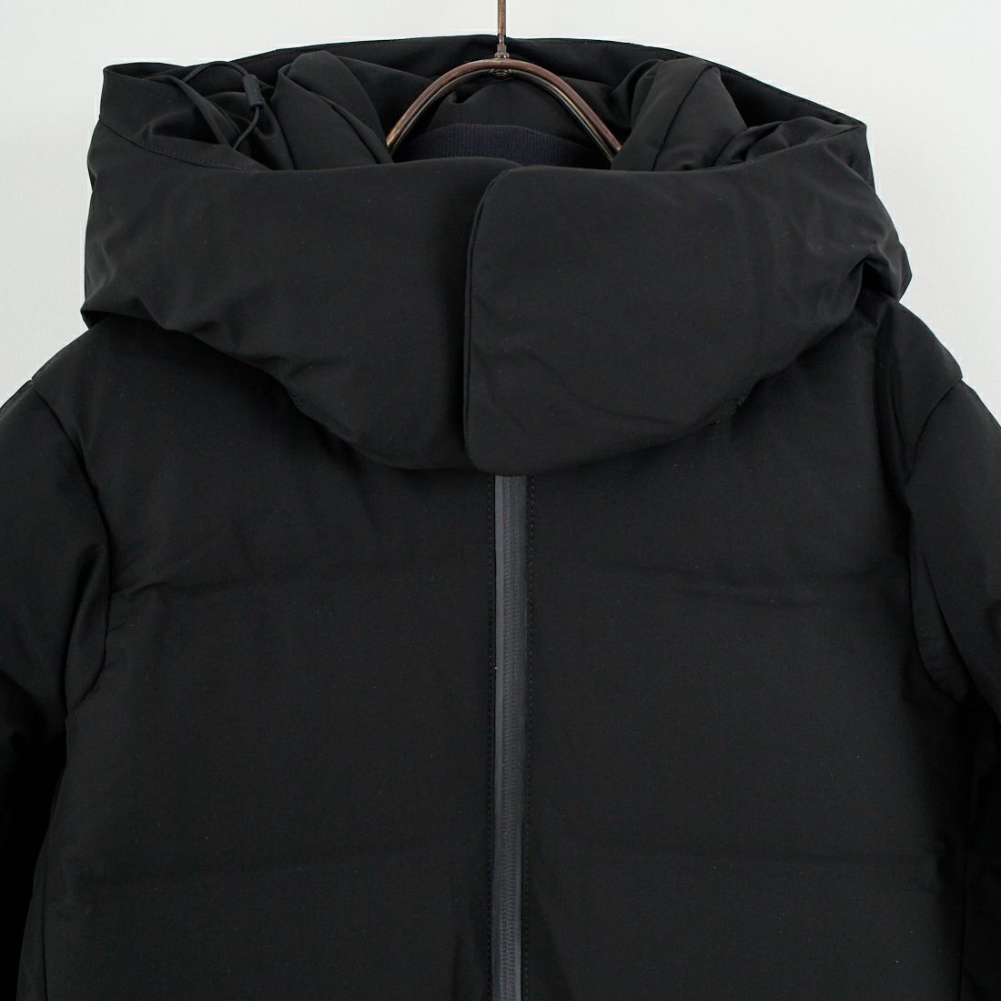 DESCENTE ALLTERRAIN [デサントオルテライン] 水沢ダウン アンカーハーフコート [DU5FDJM3L] BK00