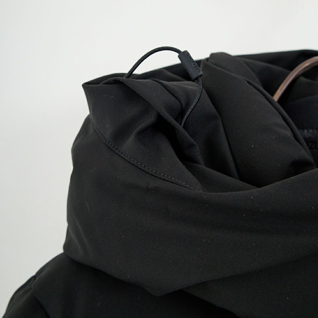 DESCENTE ALLTERRAIN [デサントオルテライン] 水沢ダウン アンカーハーフコート [DU5FDJM3L] BK00