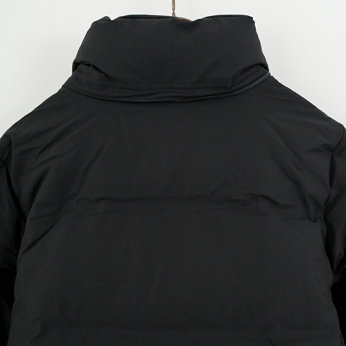 DESCENTE ALLTERRAIN [デサントオルテライン] 水沢ダウン アンカーハーフコート [DU5FDJM3L] BK00