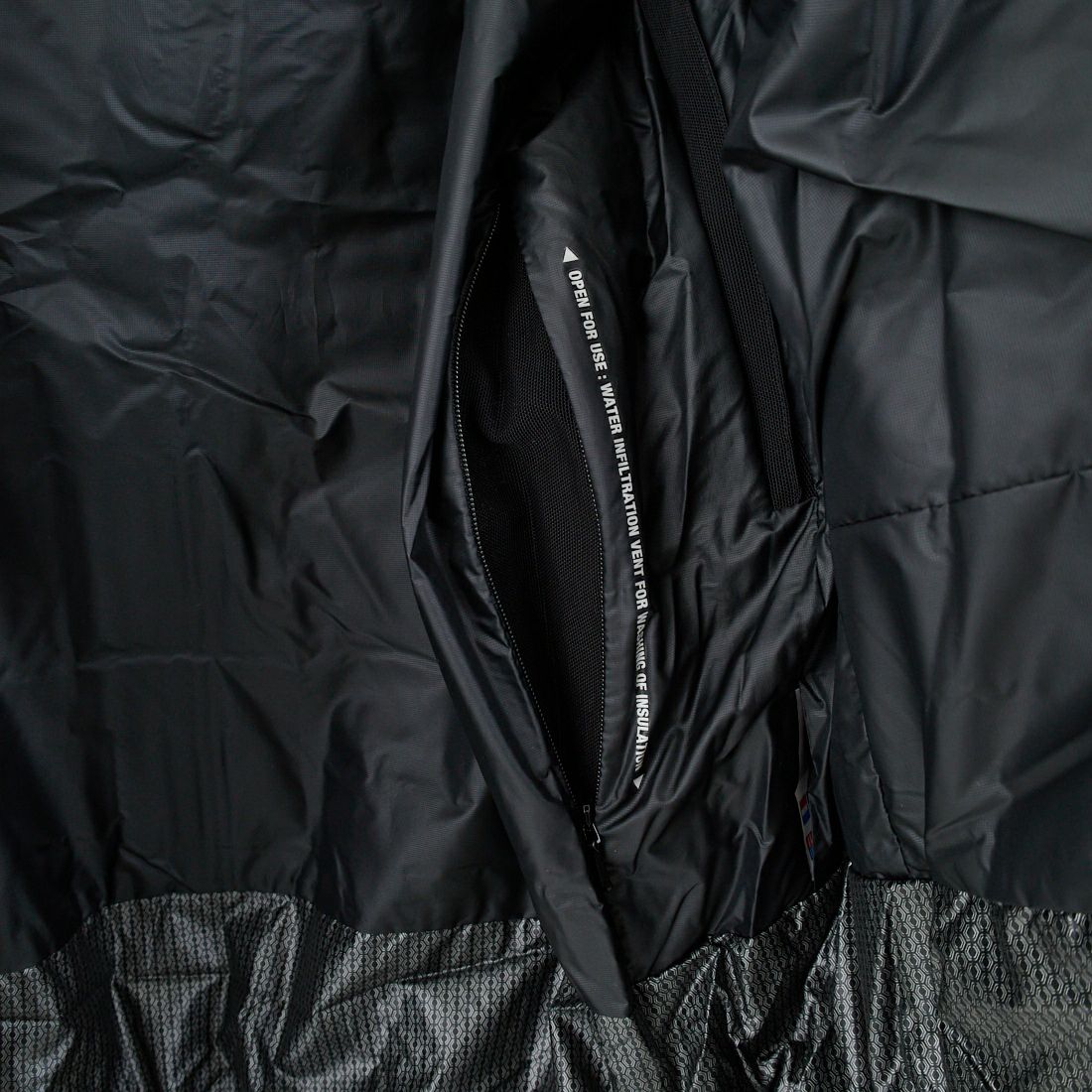 DESCENTE ALLTERRAIN [デサントオルテライン] 水沢ダウン マウンテニア [DU5FDJM1L] BK00