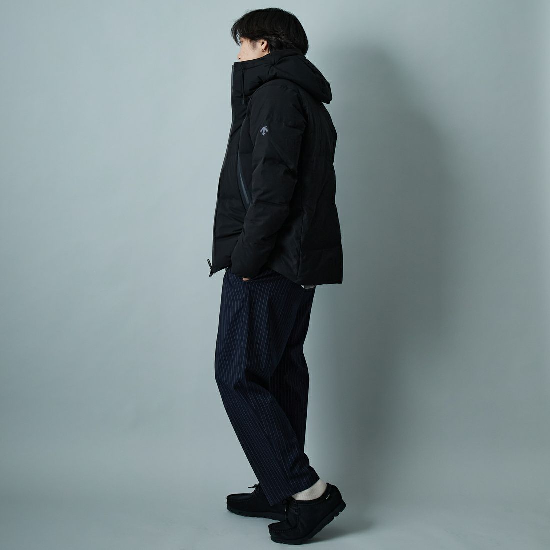 DESCENTE ALLTERRAIN [デサントオルテライン] 水沢ダウン マウンテニア [DU5FDJM1M] BK00 &&モデル身長：179cm 着用サイズ：L&&