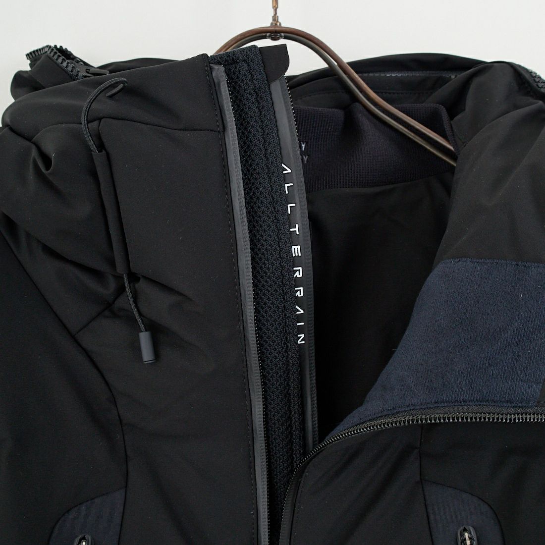 DESCENTE ALLTERRAIN [デサントオルテライン] 水沢ダウン マウンテニア [DU5FDJM1M] BK00