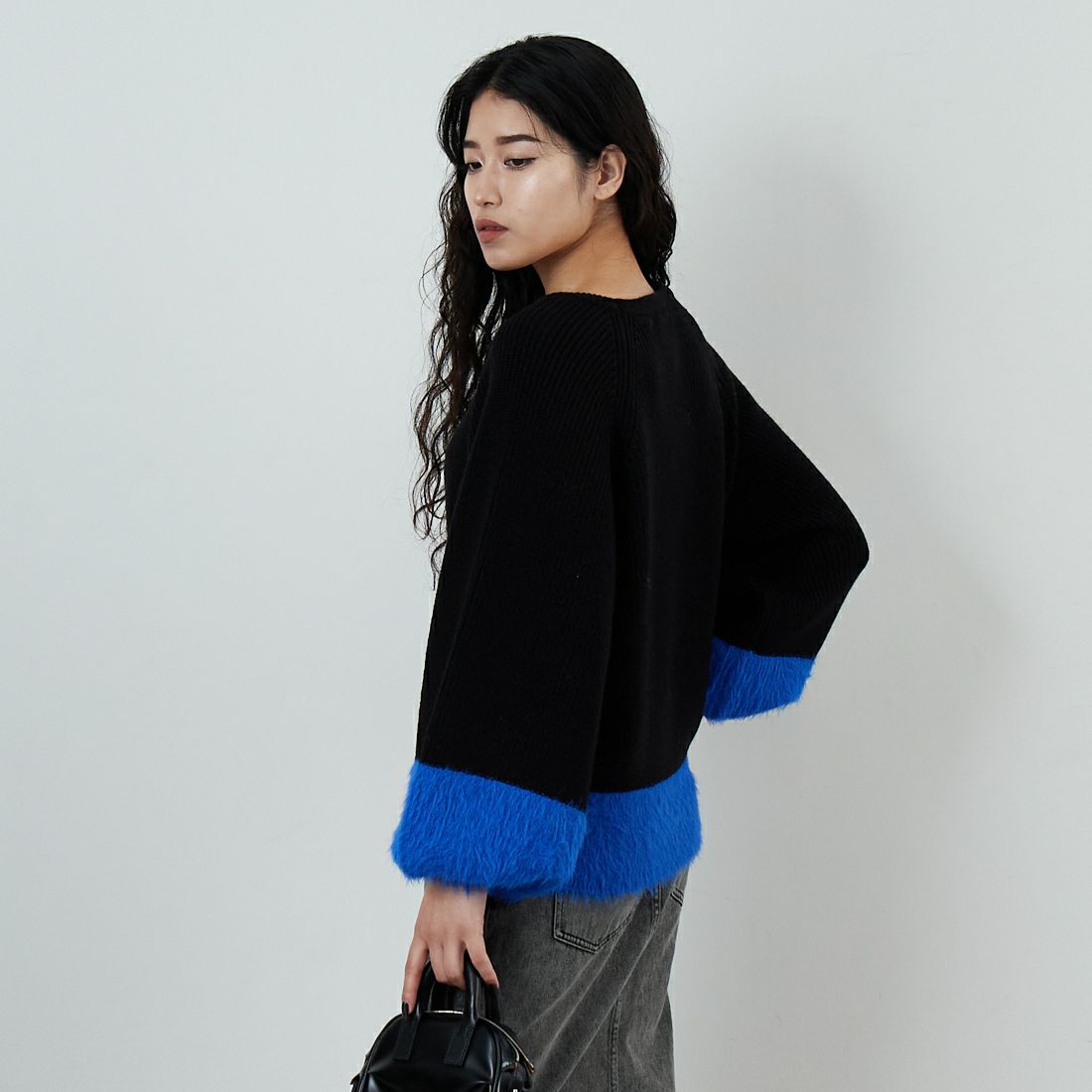 Jf Ready Made [ジェイエフレディメイド] 配色ポイントシャギーニット [986-14185] 09 ﾌﾞﾗｯｸ &&モデル身長：162cm 着用サイズ：F&&