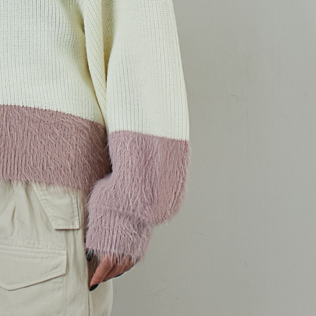 Jf Ready Made [ジェイエフレディメイド] 配色ポイントシャギーニット [986-14185] 02 ｱｲﾎﾞﾘｰ &&モデル身長：162cm 着用サイズ：F&&