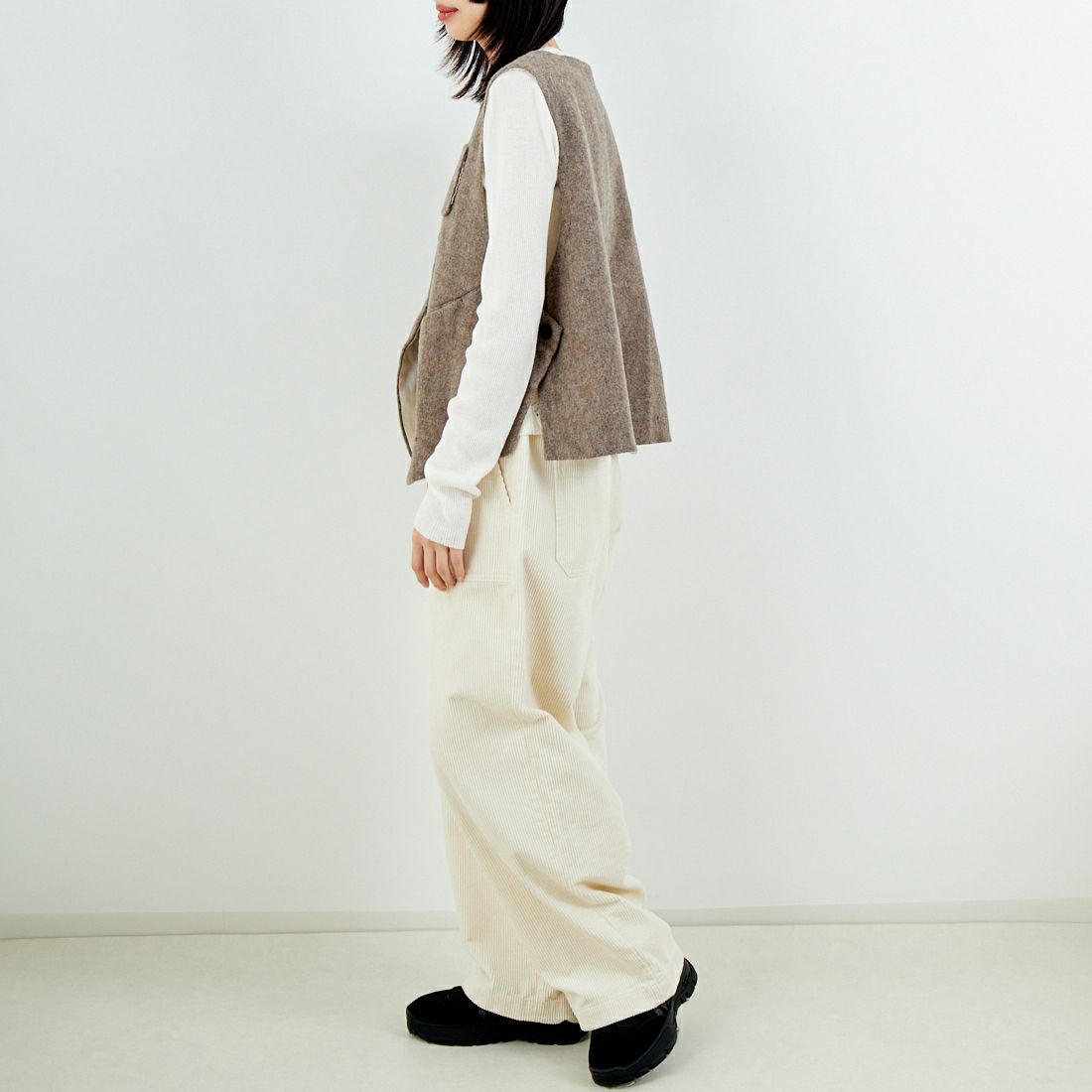 tumugu: [ツムグ] エコウールモッサベスト [TB25419] 17 MOCHA &&モデル身長：162cm 着用サイズ：F&&