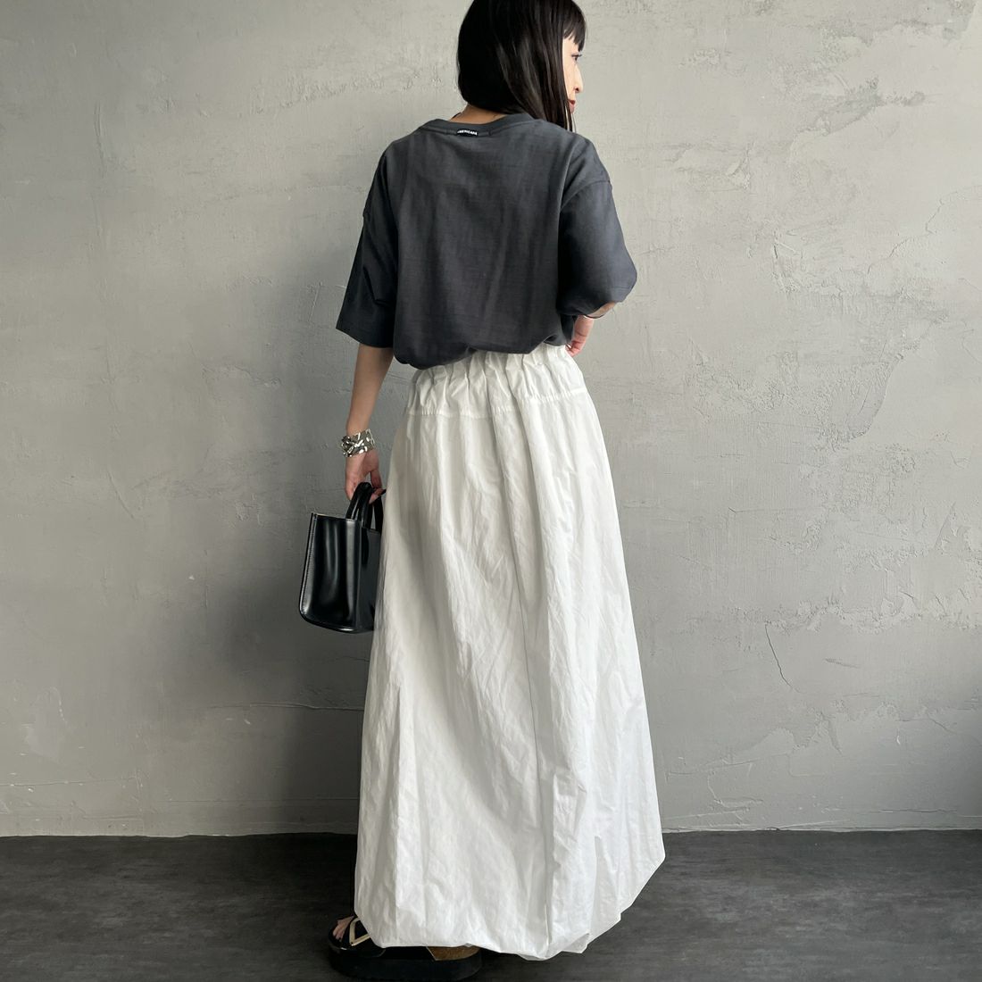 Americana × JEANS FACTORY [アメリカーナ × ジーンズファクトリー] 別注 AMRCN ロゴプリントTシャツ [BRF-808A-1-JF] ｽﾐｸﾛ &&モデル身長：150cm 着用サイズ：ONE SIZE&&