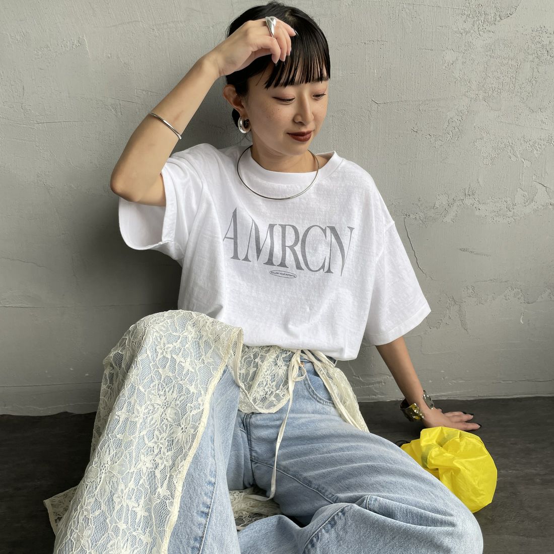 Americana × JEANS FACTORY [アメリカーナ × ジーンズファクトリー] 別注 AMRCN ロゴプリントTシャツ [BRF-808A-1-JF] ﾎﾜｲﾄ Americana × JEANS FACTORY [アメリカーナ × ジーンズファクトリー] 別注 AMRCN ロゴプリントTシャツ [BRF-808A-1-JF] ｽﾐｸﾛ &&モデル身長：150cm 着用サイズ：ONE SIZE&&
