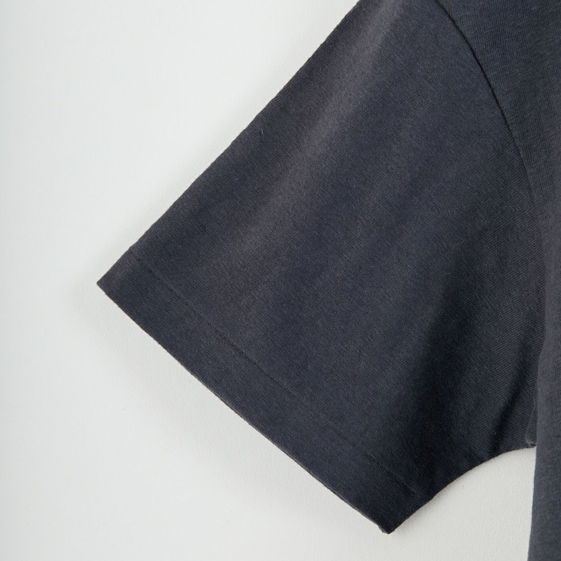 Americana × JEANS FACTORY [アメリカーナ × ジーンズファクトリー] 別注 AMRCN ロゴプリントTシャツ [BRF-808A-1-JF] ｽﾐｸﾛ