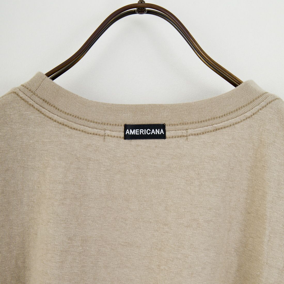 Americana × JEANS FACTORY [アメリカーナ × ジーンズファクトリー] 別注 AMRCN ロゴプリントTシャツ [BRF-808A-1-JF] ﾍﾞｰｼﾞｭ