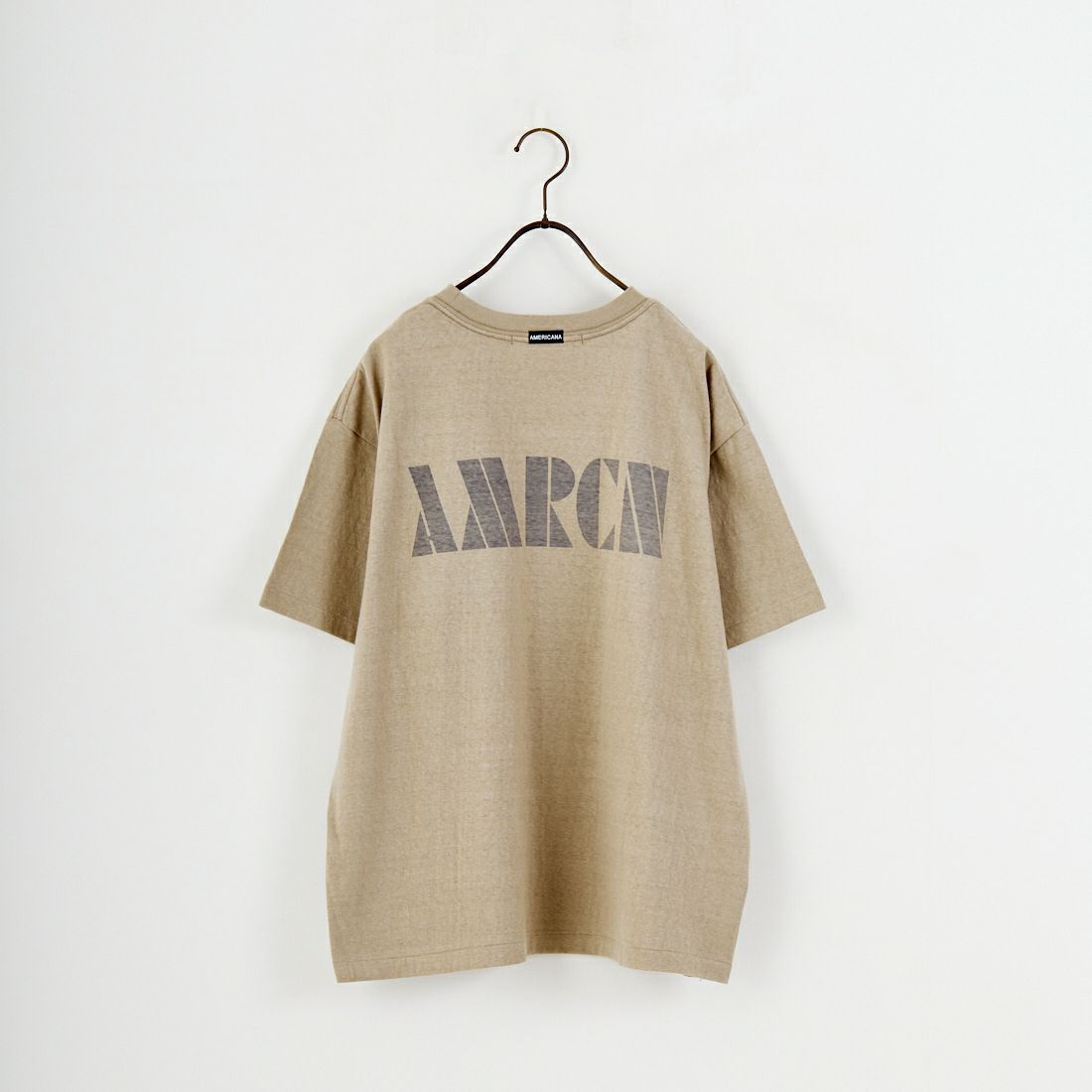 Americana × JEANS FACTORY [アメリカーナ × ジーンズファクトリー] 別注 AMRCN バックプリントTシャツ [BRF-808A-2-JF] ﾍﾞｰｼﾞｭ