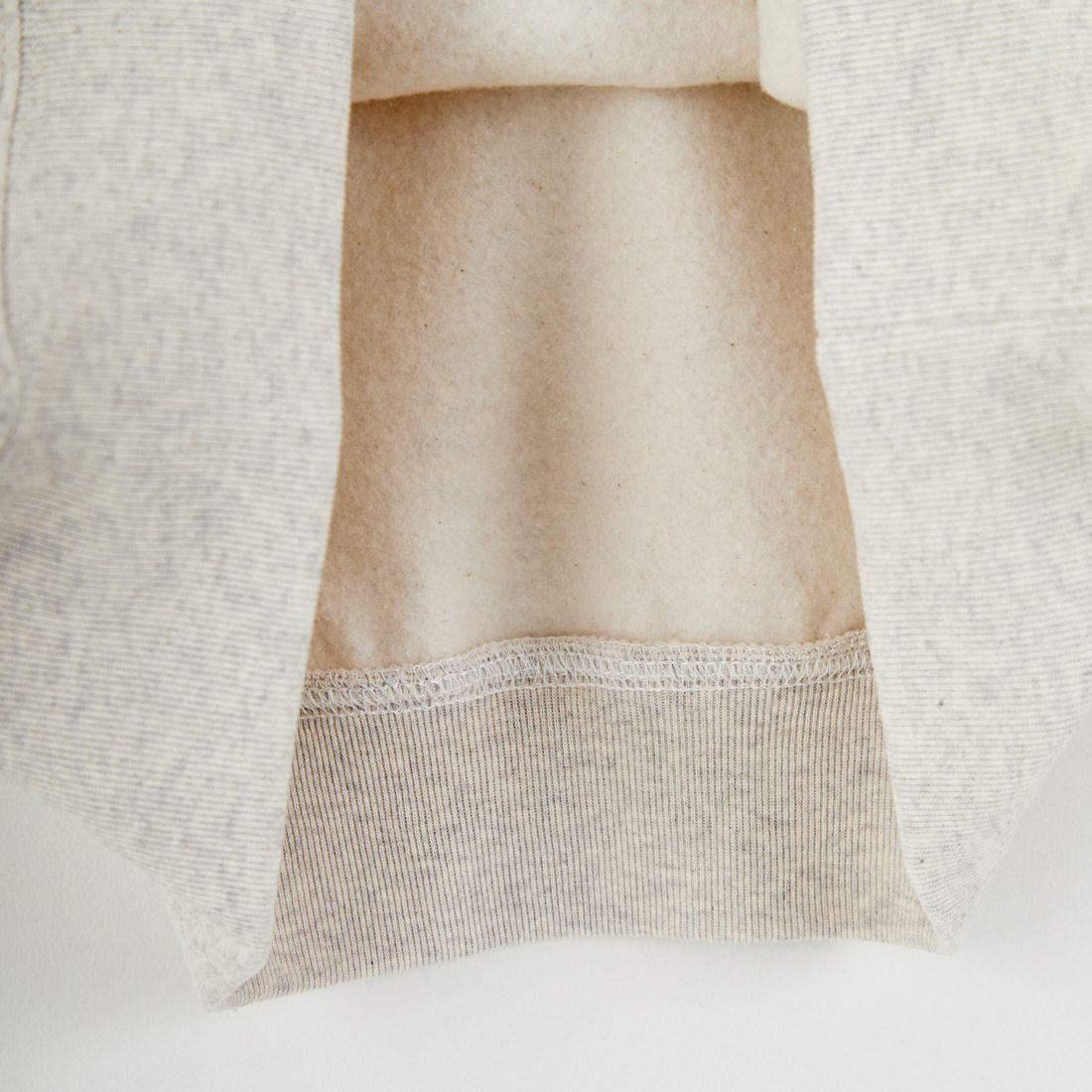 PEANUTS × JEANS FACTORY [ピーナッツ × ジーンズファクトリー] PEANUTS スヌーピースウェット [JFC-254-099] ASH GRY