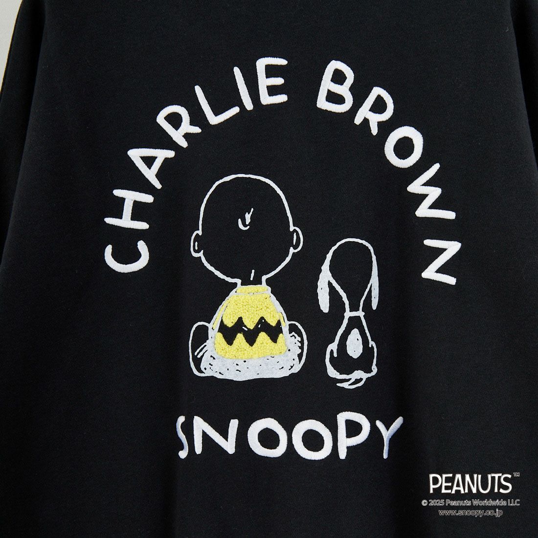 PEANUTS × JEANS FACTORY [ピーナッツ × ジーンズファクトリー] PEANUTS チャーリー・ブラウン&スヌーピースウェット [JFC-254-100] BLACK