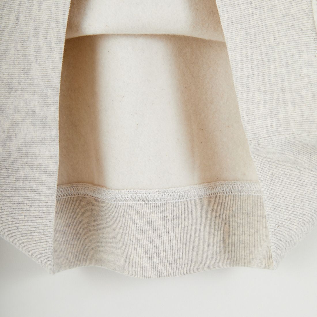 PEANUTS × JEANS FACTORY [ピーナッツ × ジーンズファクトリー] PEANUTS チャーリー・ブラウンスウェット [JFC-254-098] ASH GRY