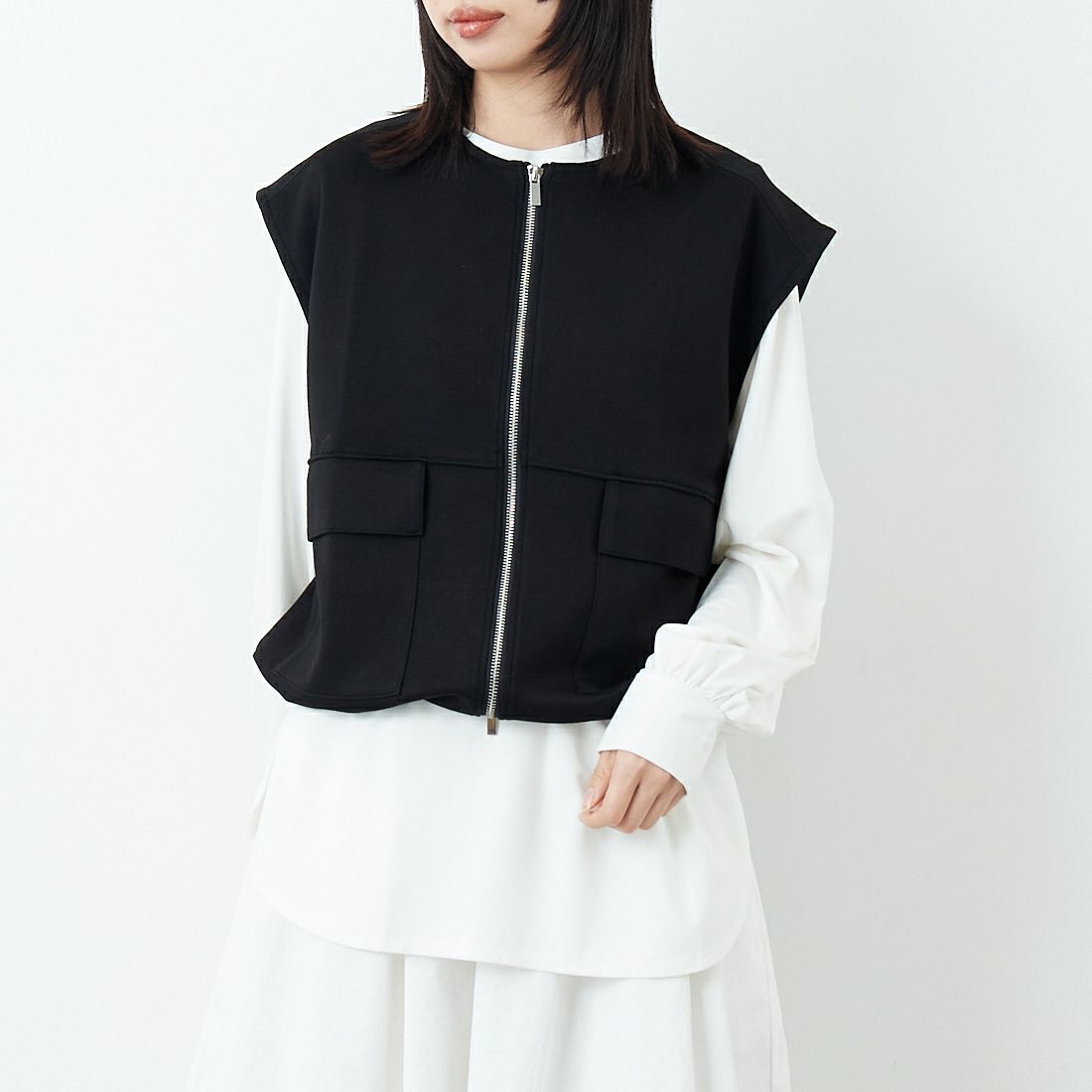 09 BLACK&&モデル身長：162cm 着用サイズ：F&&