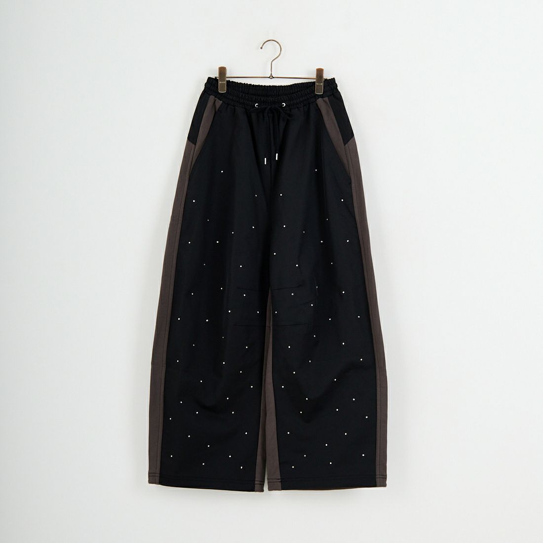 MAISON SPECIAL [メゾンスペシャル] ドッキングラインストーンイージーパンツ [21252465316] BLK