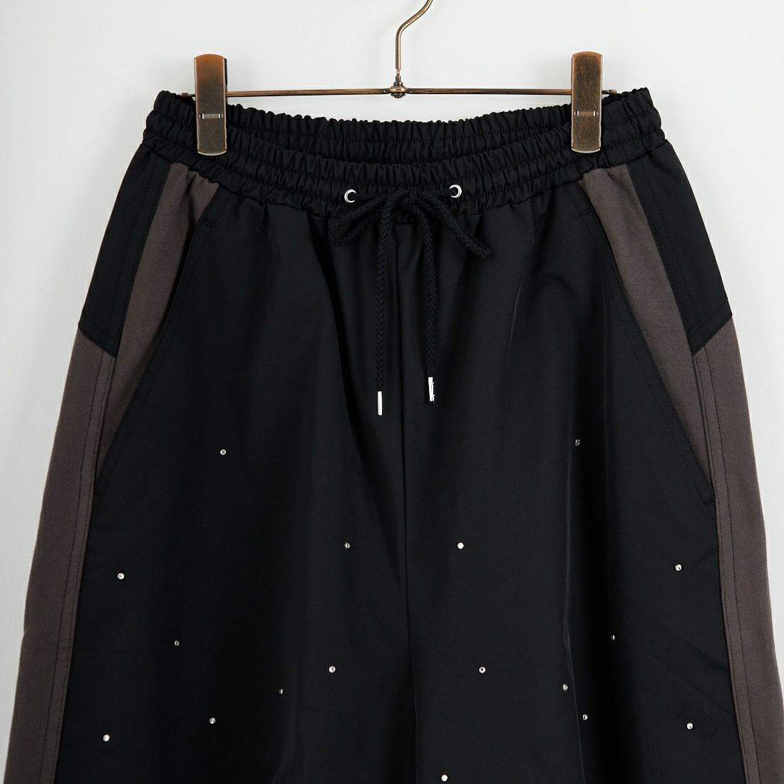 MAISON SPECIAL [メゾンスペシャル] ドッキングラインストーンイージーパンツ [21252465316] BLK