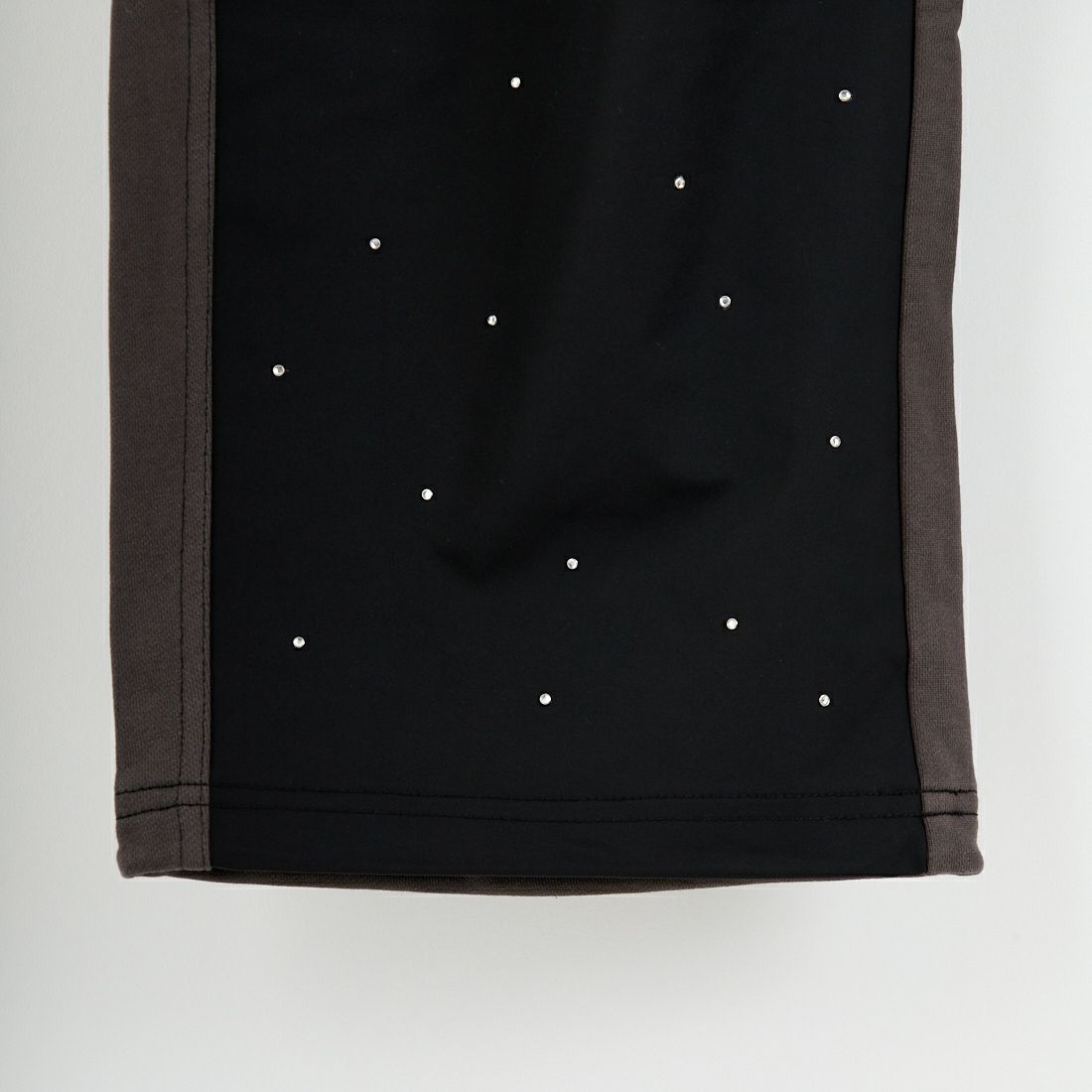 MAISON SPECIAL [メゾンスペシャル] ドッキングラインストーンイージーパンツ [21252465316] BLK