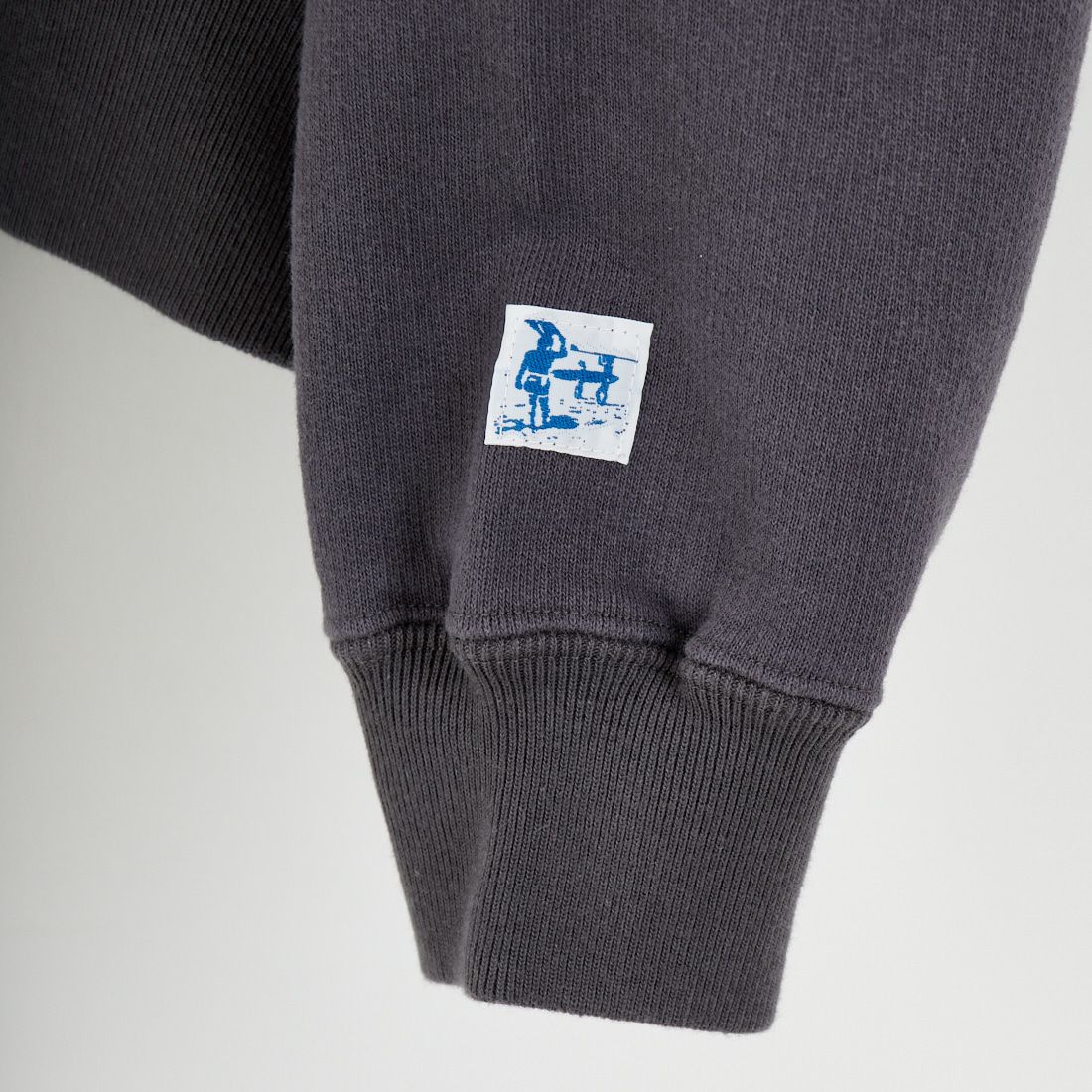 The Endless Summer [エンドレスサマー] 2026 ホースライドフロッキークルーネックスウェット [FH-26374302] 02 CHARCOA